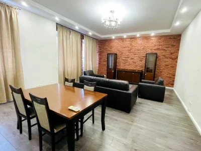 Apartment. Vozdvizhenka Street, Kyiv