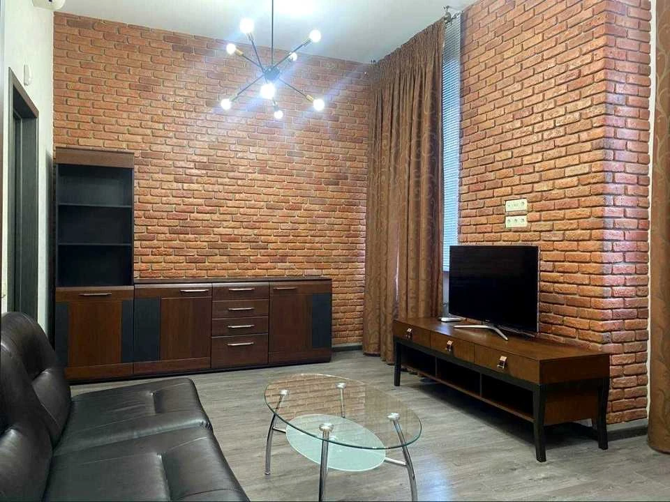 Apartment. Vozdvizhenka Street, Kyiv