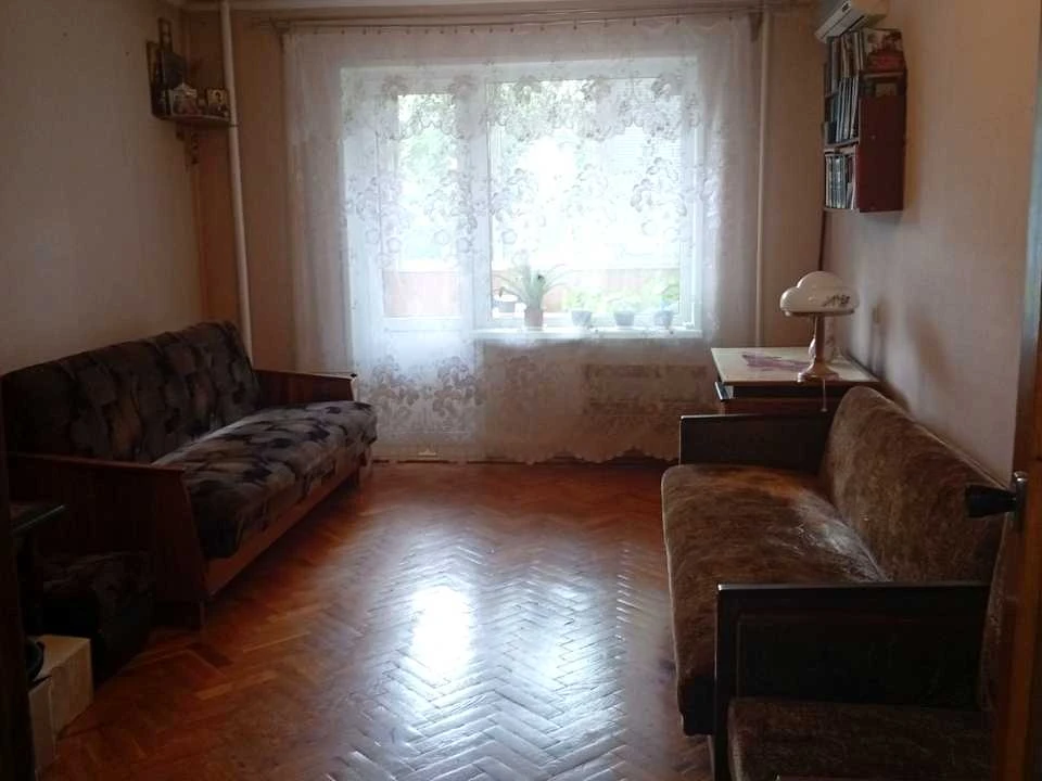 Квартира. Київ, Леоніда Бикова бульв.