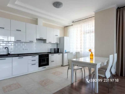Apartment. Kyiv, Obolonska naberezhna st.