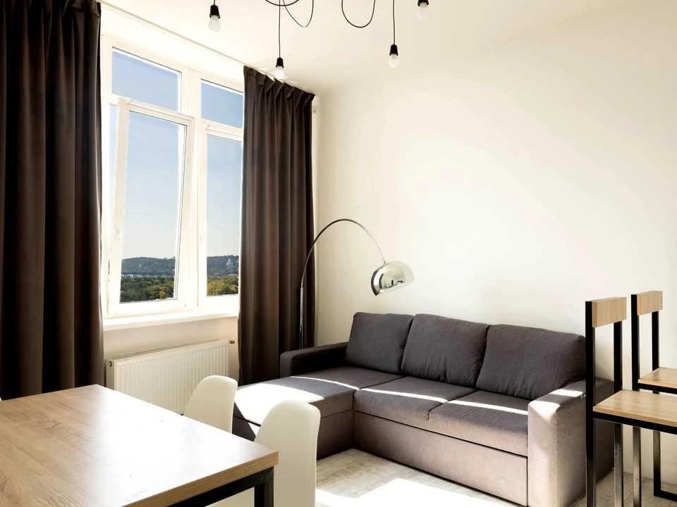 Apartment. Raisi Okipnoi st.
