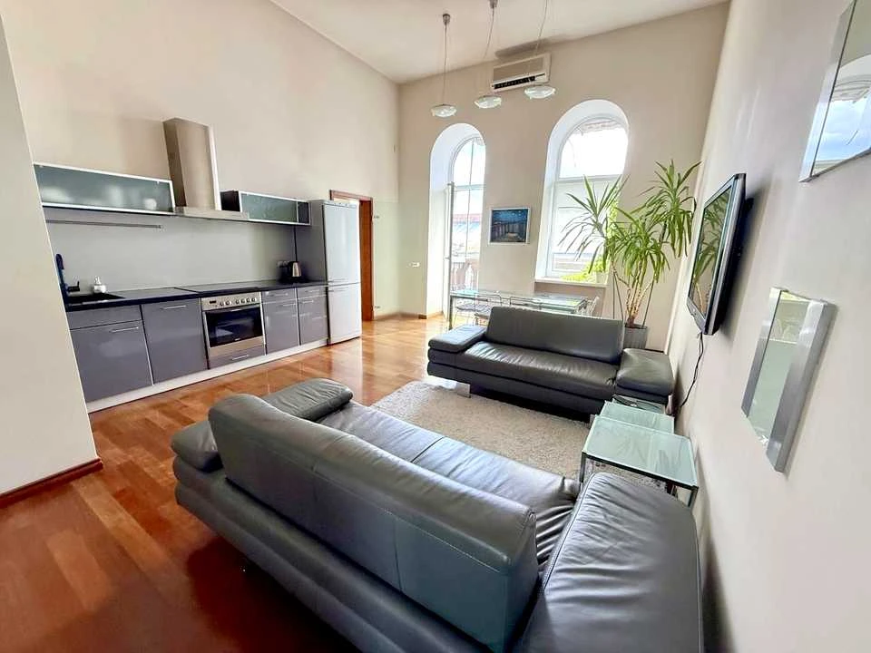 Apartment. Large Zhytomyr Street, Kyiv.