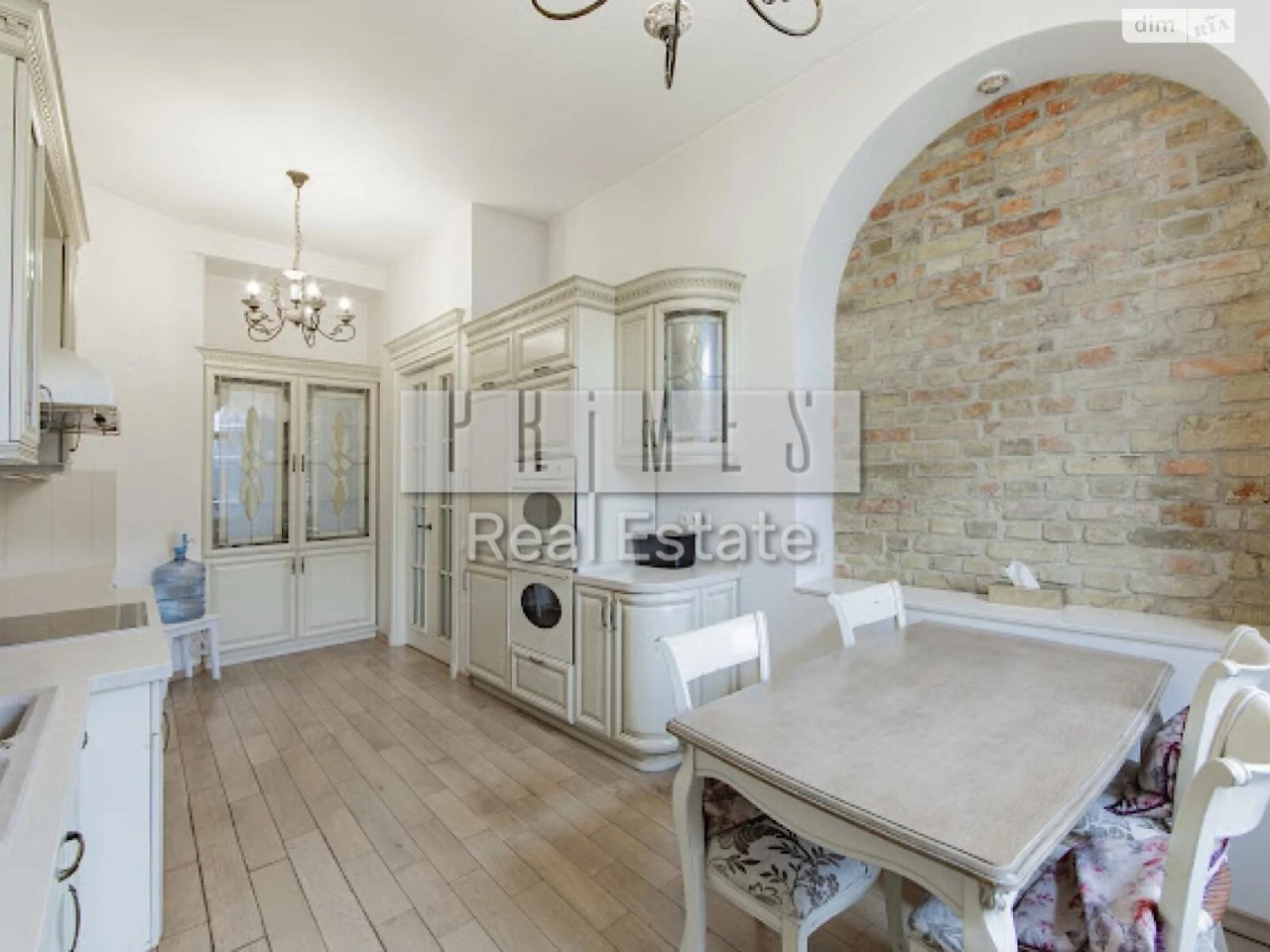 Long-Term Rental - Lipki Apartment