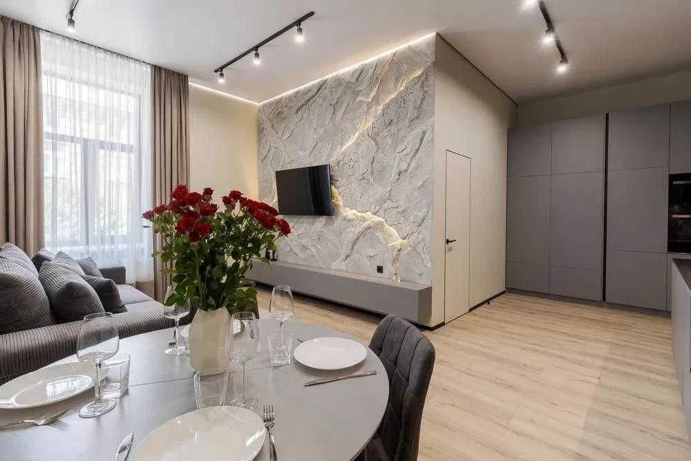 Apartment for sale in the city center on Rapoport Street