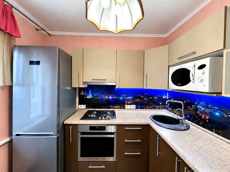 Apartment. Obolon Street, Kyiv