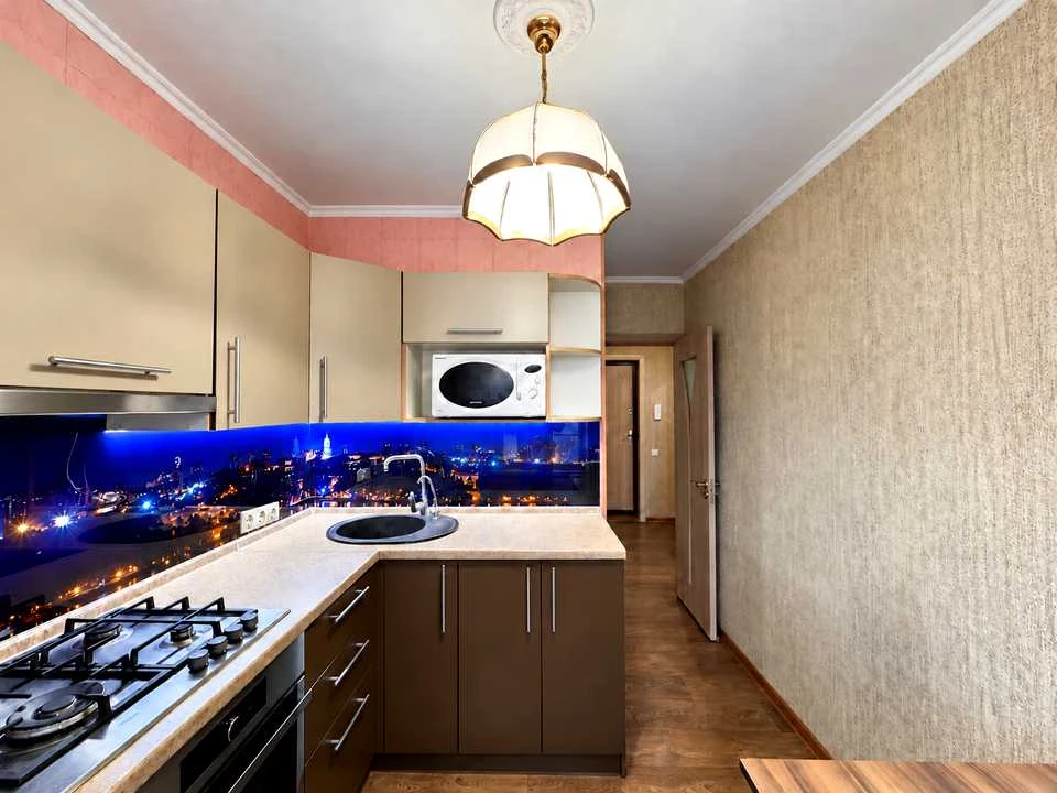 Apartment. Obolon Street, Kyiv
