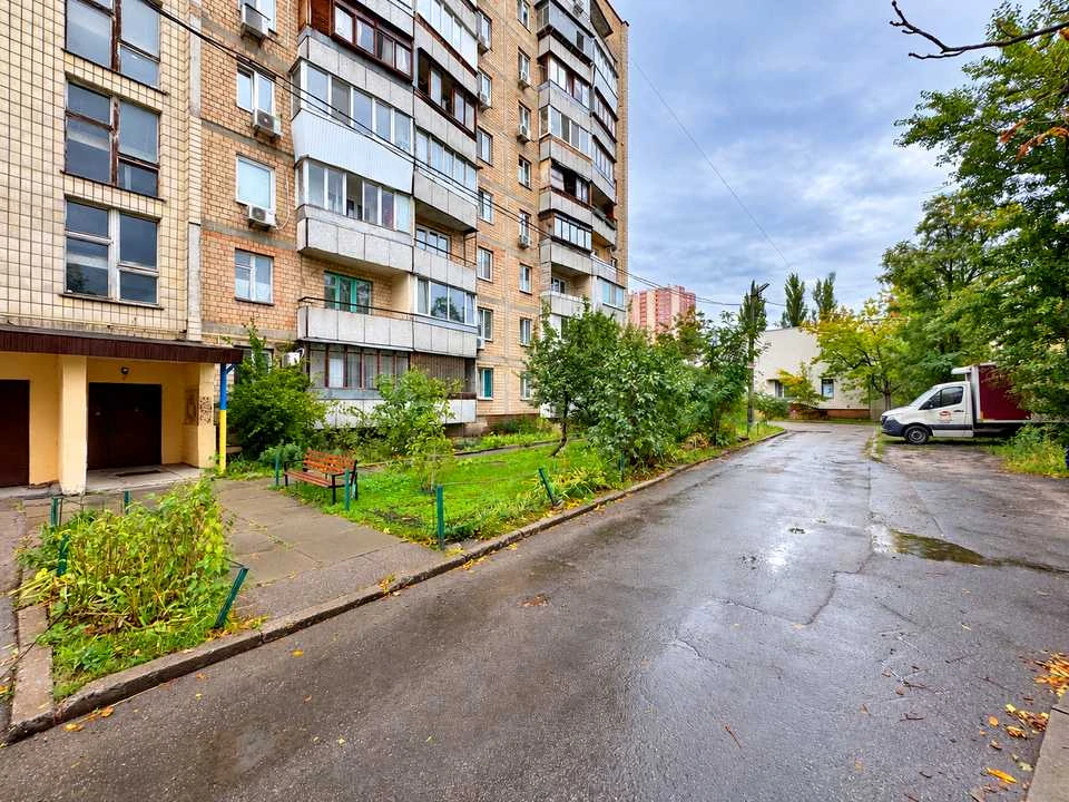 Apartment. Obolon Street, Kyiv