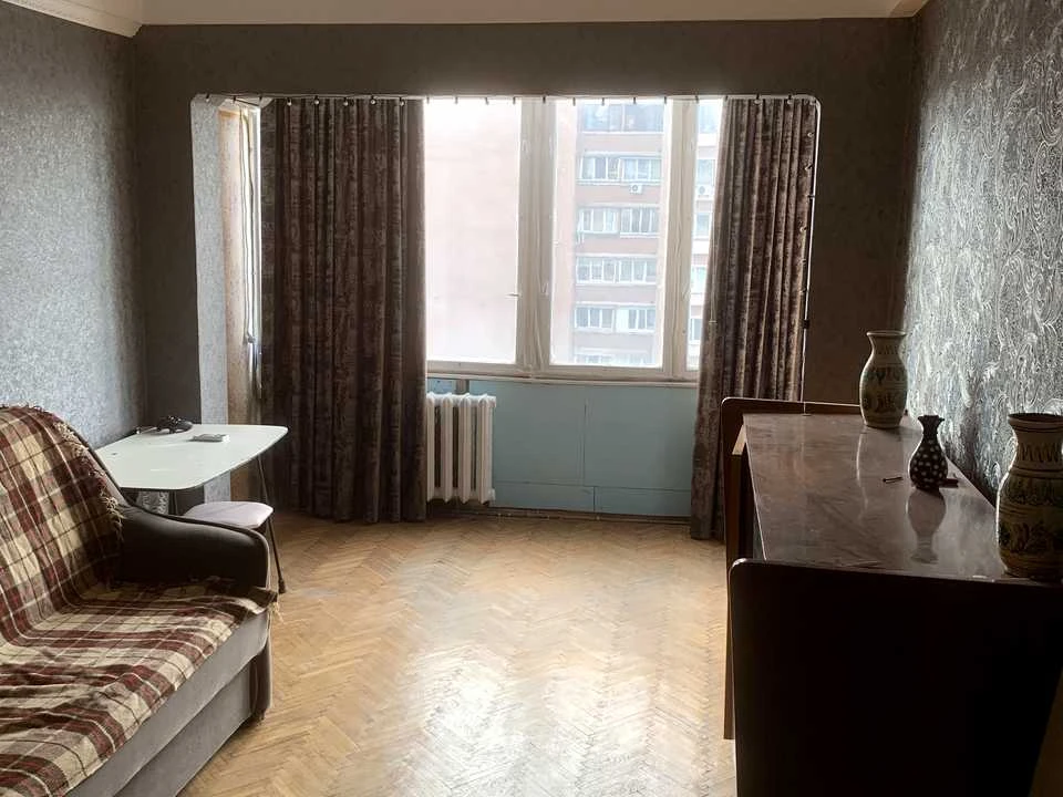 Apartment. Antonovicha st., Kyiv