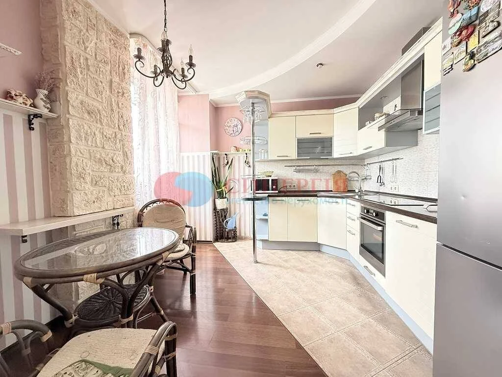 For Sale: 2-bedroom apartment, Kyiv, Obolon, Makiivska st., 8