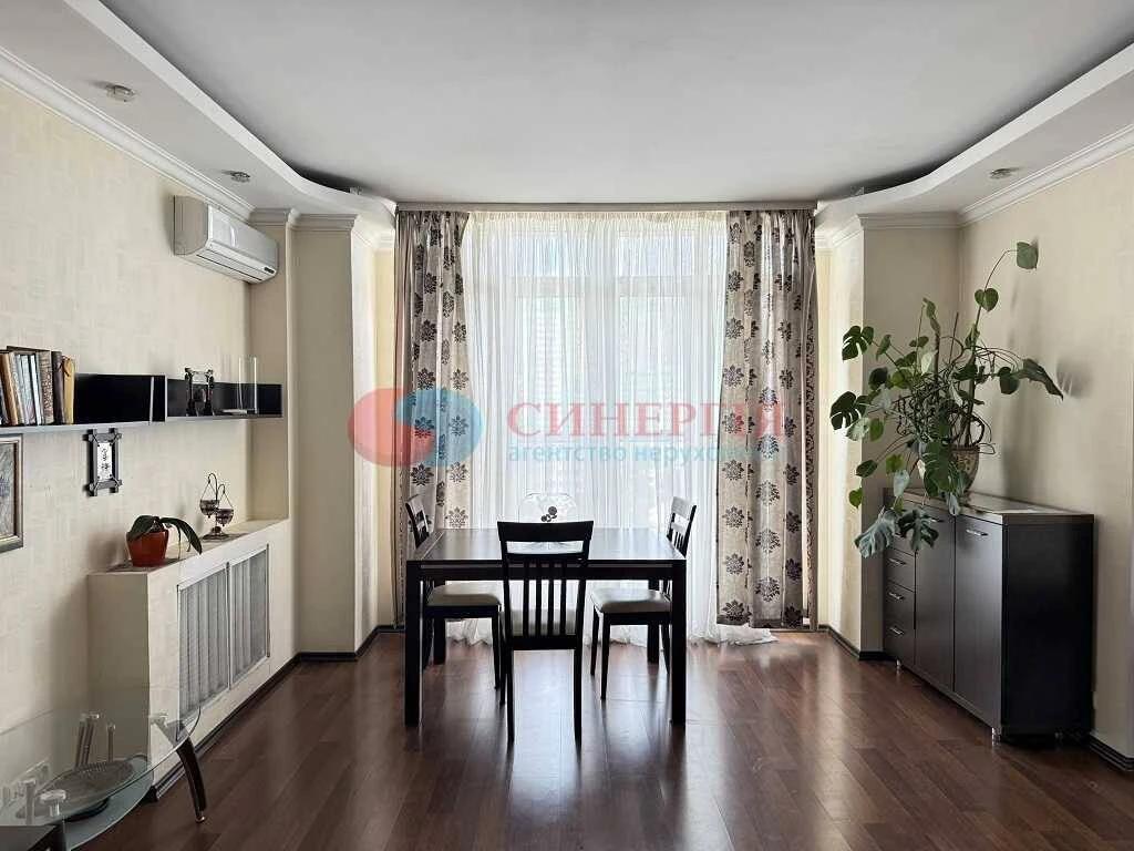 For Sale: 2-bedroom apartment, Kyiv, Obolon, Makiivska st., 8