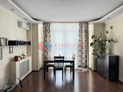 For Sale: 2-bedroom apartment, Kyiv, Obolon, Makiivska st., 8