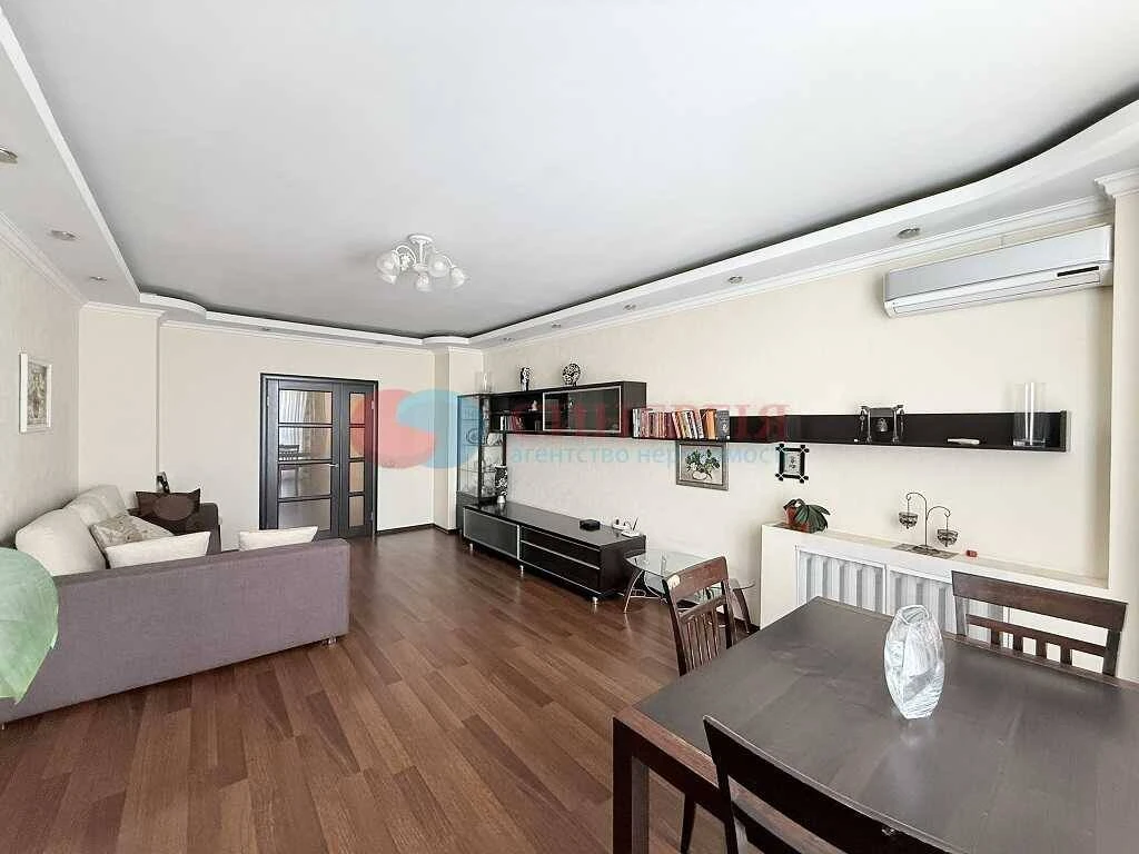 For Sale: 2-bedroom apartment, Kyiv, Obolon, Makiivska st., 8