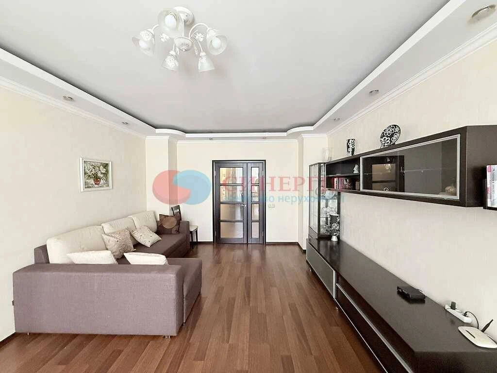 For Sale: 2-bedroom apartment, Kyiv, Obolon, Makiivska st., 8
