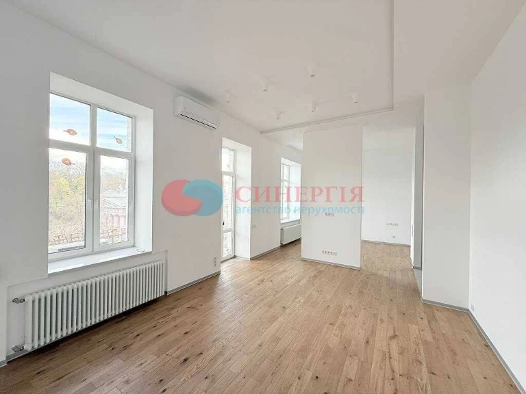 For Sale 2-bedroom apartment, Kyiv, Pechersk, Muenayny Pro, 8B