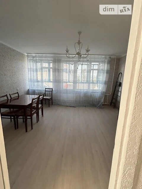 Sale of 1-room apartment 32.7 sq. m. on Yuriy Kondratyuk St. 4A • I