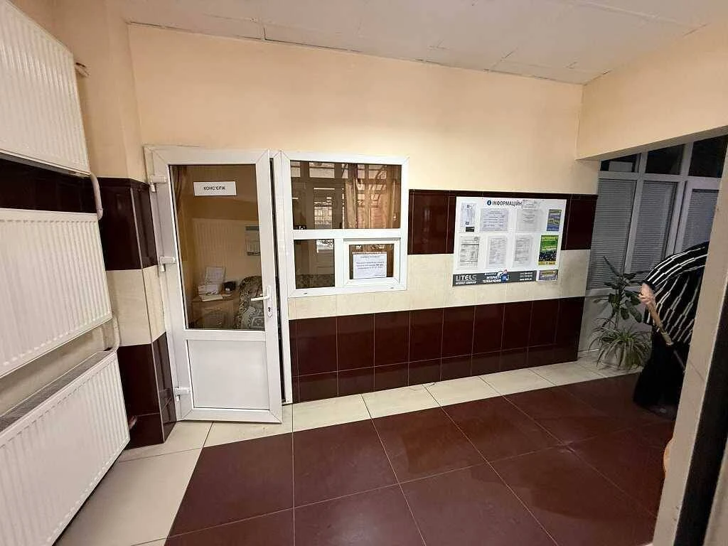 For Sale: 3-bedroom apartment, Kyiv, Pecerskyi district, Antonovych Street, 72
