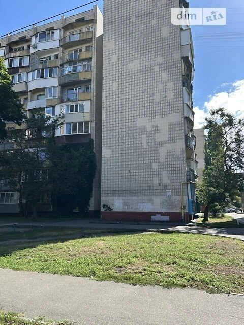 Sale of 1-room apartment 32.7 sq. m. on Yuriy Kondratyuk St. 4A • I