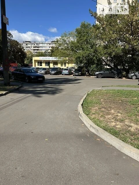 Sale of 1-room apartment 32.7 sq. m. on Yuriy Kondratyuk St. 4A • I