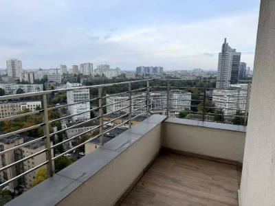 Квартира. Київ, вул. Митрополита Василя Липківського