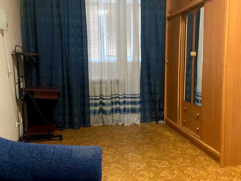 Квартира. Киев, бульвар Миколи Михновского.