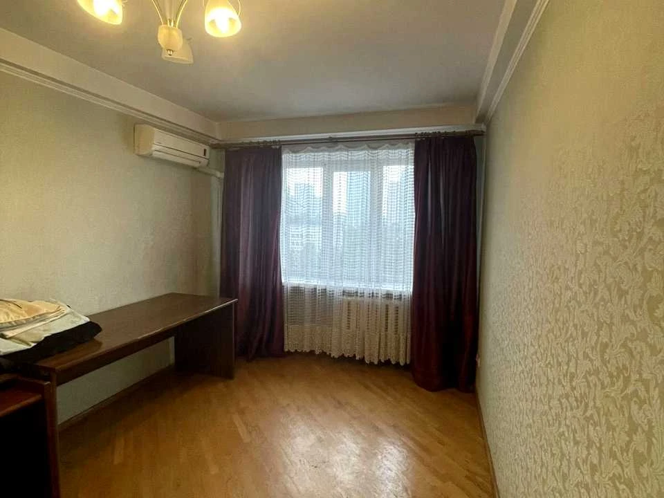 Квартира. Киев, проспект Воздухофлота