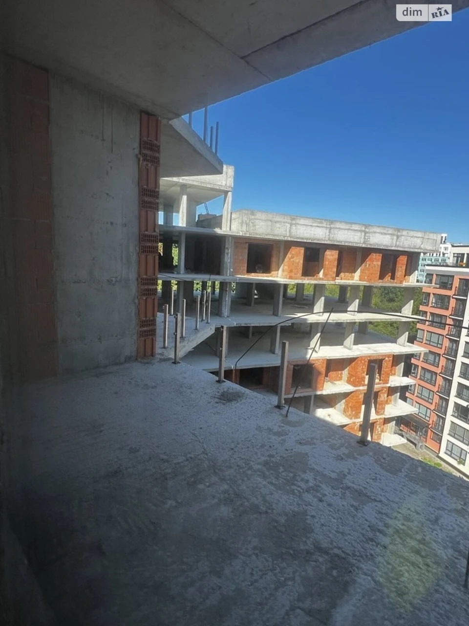 Apartment for Sale in Holosko Residents