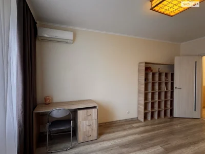 Apartment for Sale, Shylovyka