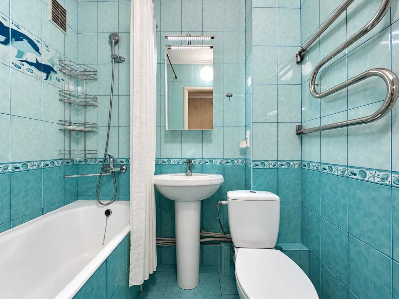 No Commission! 1-bedroom apartment, 36 sq m in a brick building with gas