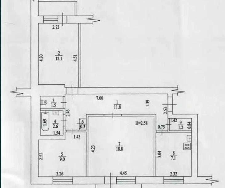 Продається 3-кімнатна квартира, Салтівка, ТРЦ Україна, проспект Ювілейний, покращена