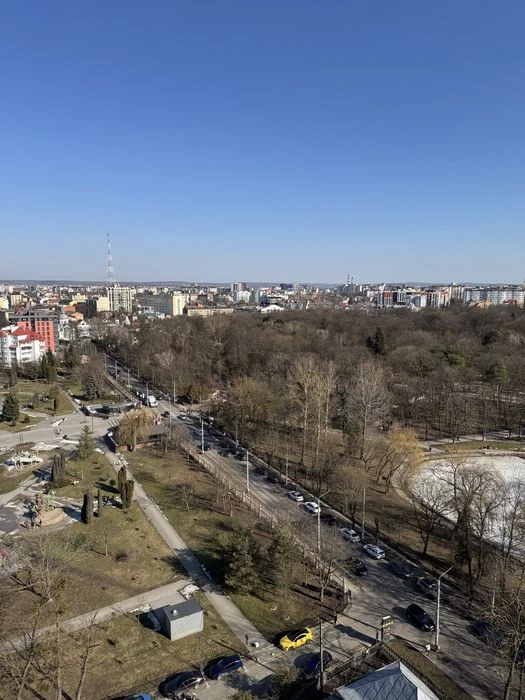 Продаж 3К Квартира у преміальному ЖК TRIVIUM Біля озера та п