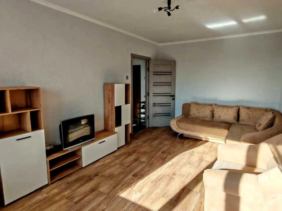 Apartment. Odessa, Balkivska Street