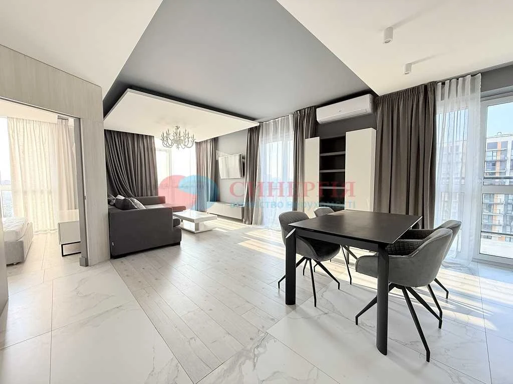 Rent a 2-bedroom apartment (63 sq m) in Kyiv, Pechersky District