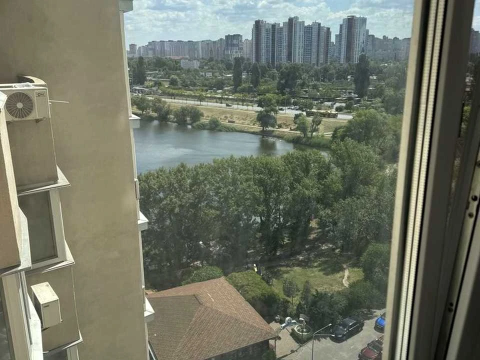 Квартира. Киев, улица Юрия Шумского