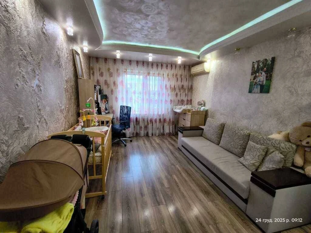 For Sale: 3-room apartment, Desniansky, Мариni Cvetayevej street, Kyiv