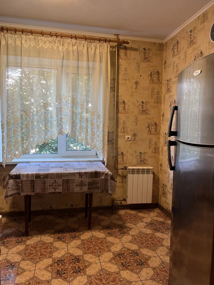 Продаж трикімнатної квартири на Троєщині, Сержа Лифаря, 9/61