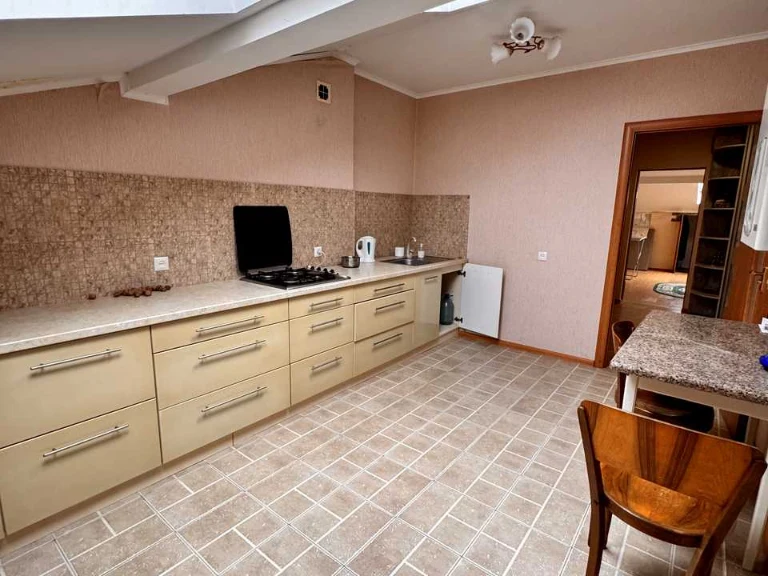 Apartment. Ivano-Frankivsk, Bohdana Hmelnytskyi Street