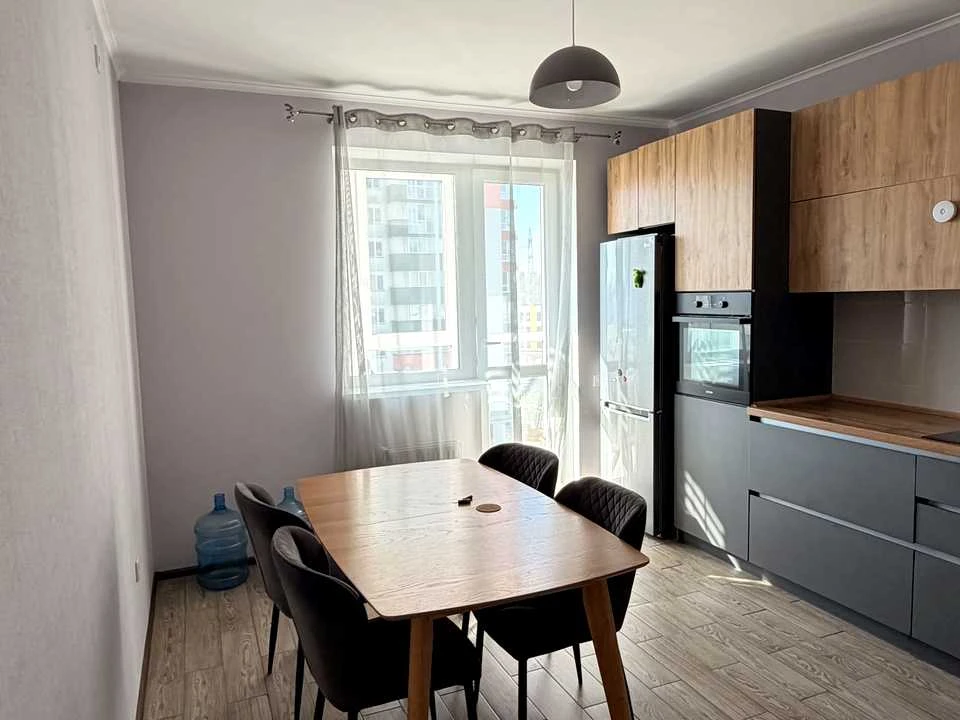 Apartment. Ivan Vygovsky Street, Kyiv