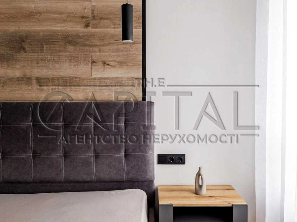 Apartment. Holosiivsky Prospect.