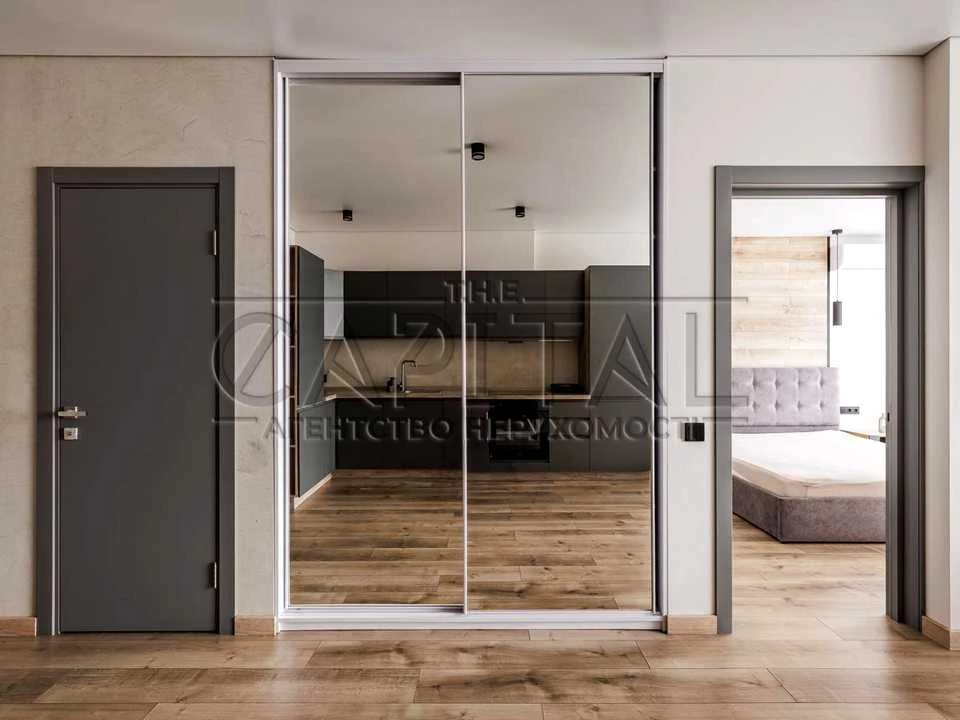 Apartment. Holosiivsky Prospect.