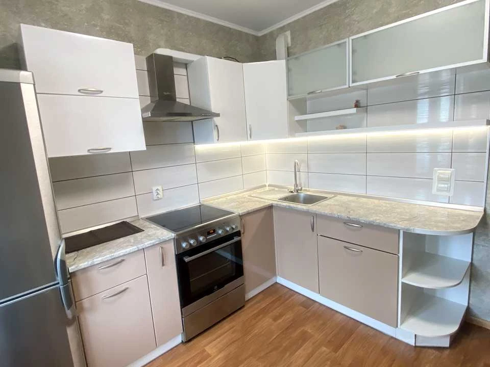 Apartment. Sofii Rusovoi Street, Kyiv