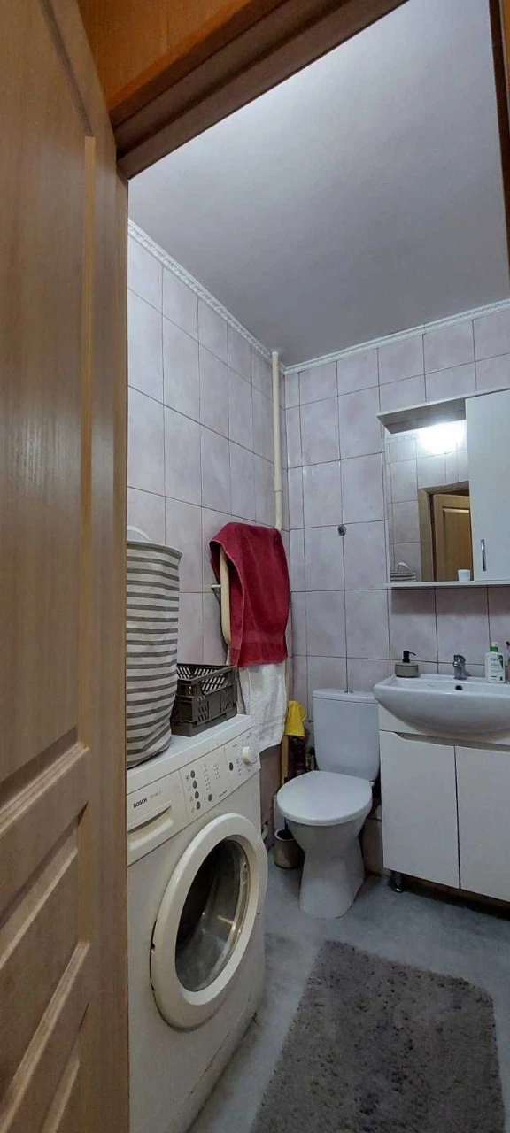 Apartment for Sale with Renovation in Шевchenkivsky District