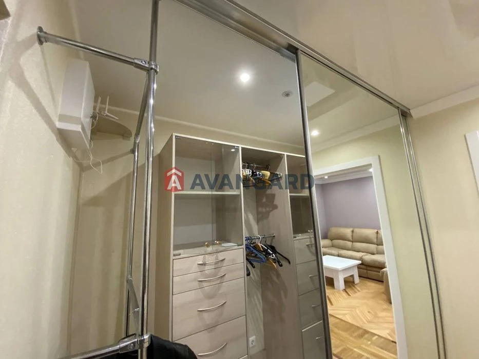 For sale 2-room apartment Center