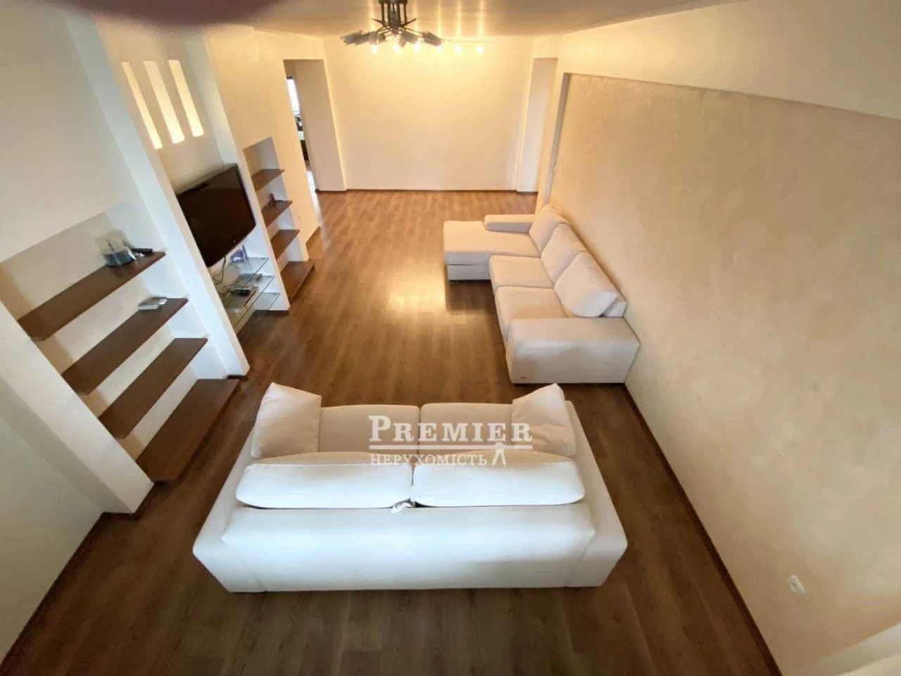 Urgent sale! 3-room apartment 100m2 New brick