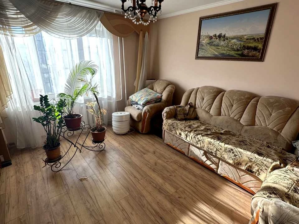 Квартира. Ивано-Франковск, Вовчинецкая ул.