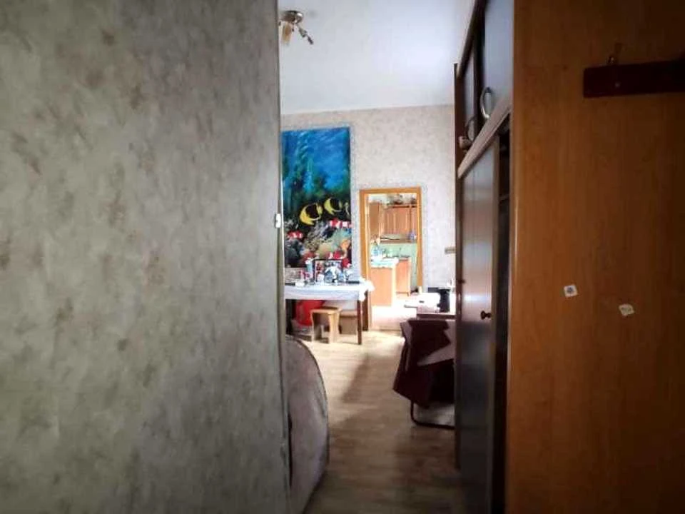 Apartment. Polutva, Polusna st.