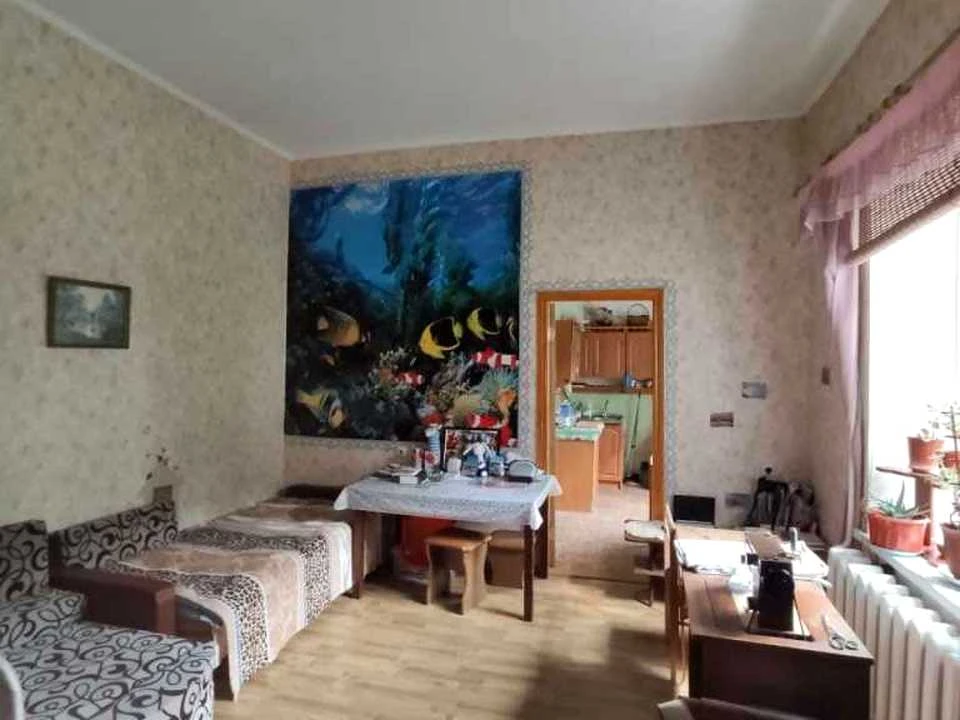Apartment. Polutva, Polusna st.