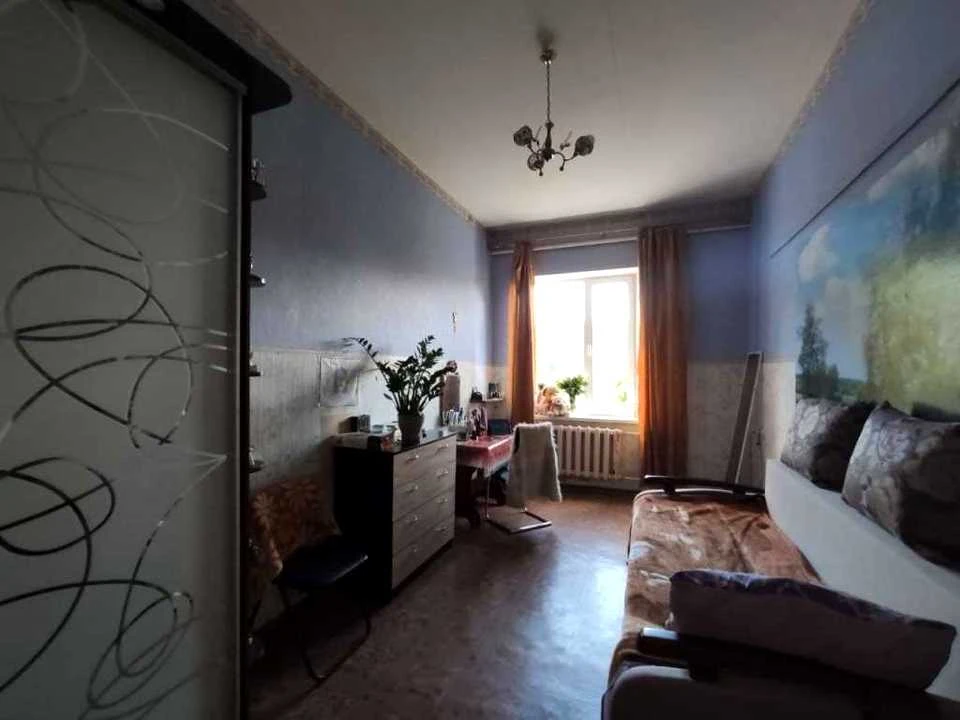 Apartment. Polutva, Polusna st.