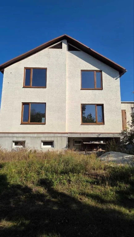 Продається будинок у передмісті, 12 км від Полтави