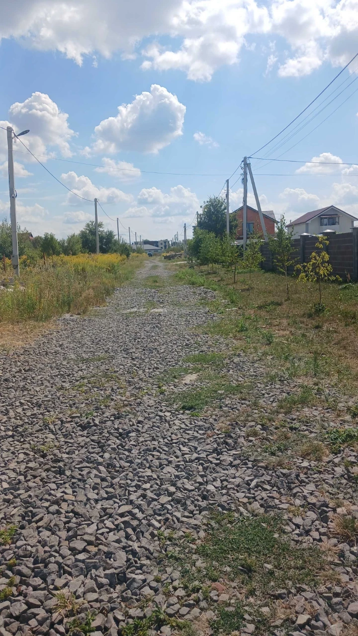 Участок в Садовому, недалеко от улицы ЗАГОРСКОЙ