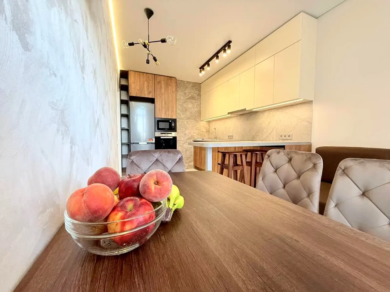 Сдается квартира 2-комн. 61 м² 15/25 этаж.